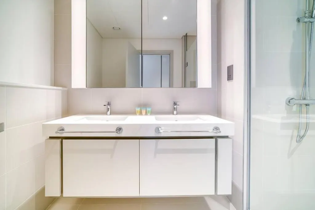 Apartment New 2 Bedroom Full Sea View Dubai