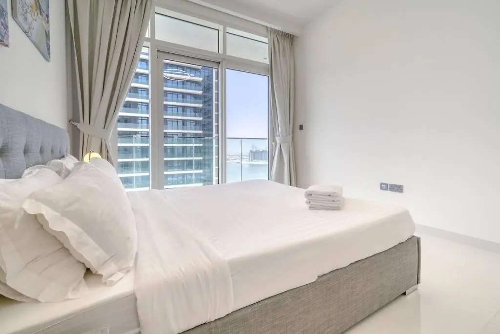 New 2 Bedroom Full Sea View Dubai Apartment