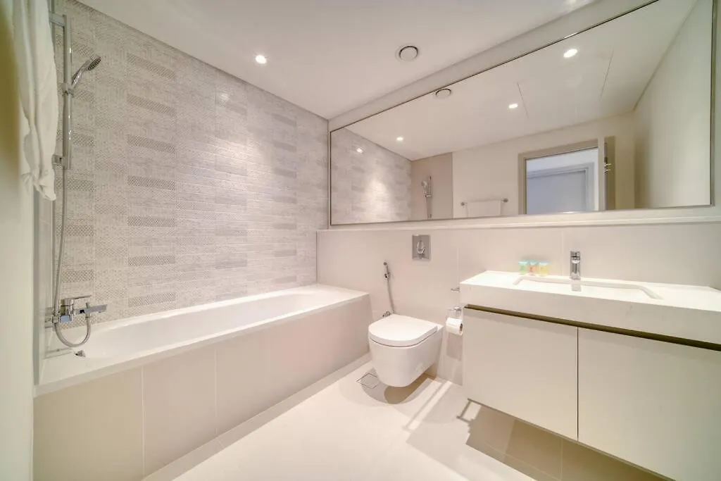 New 2 Bedroom Full Sea View 두바이 아파트