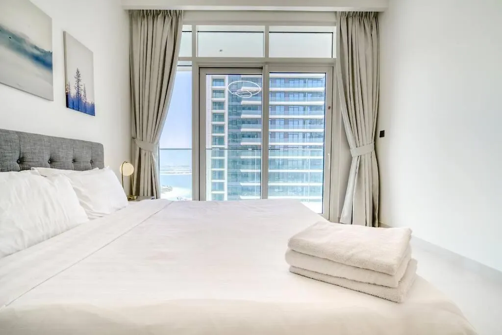 Apartment New 2 Bedroom Full Sea View Dubai